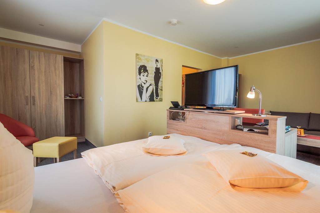 Hotel Kasserolle Siegburg Værelse billede