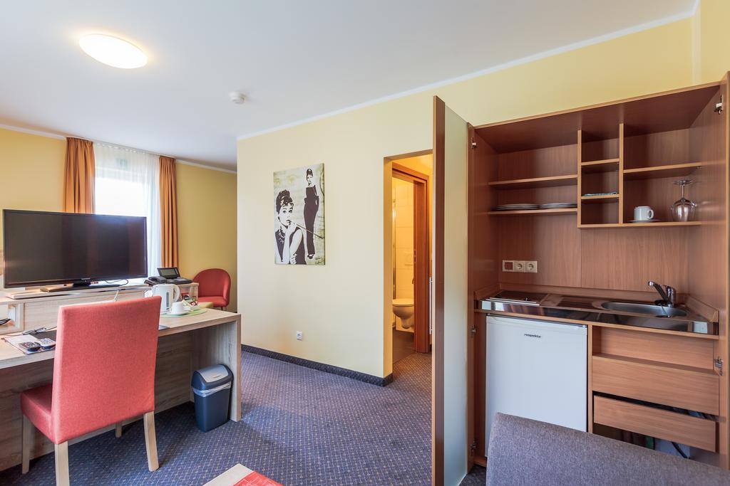 Hotel Kasserolle Siegburg Eksteriør billede