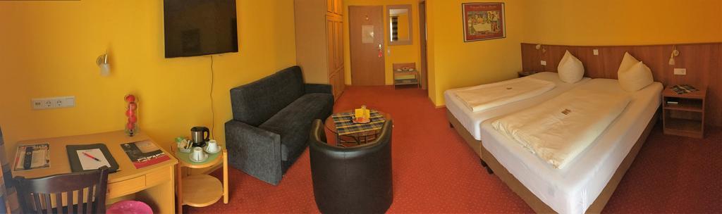 Hotel Kasserolle Siegburg Eksteriør billede