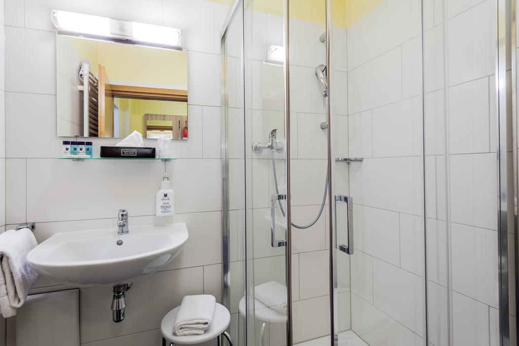 Hotel Kasserolle Siegburg Eksteriør billede