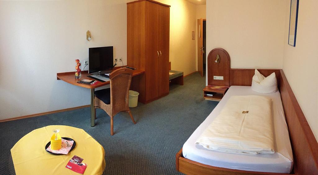 Hotel Kasserolle Siegburg Eksteriør billede